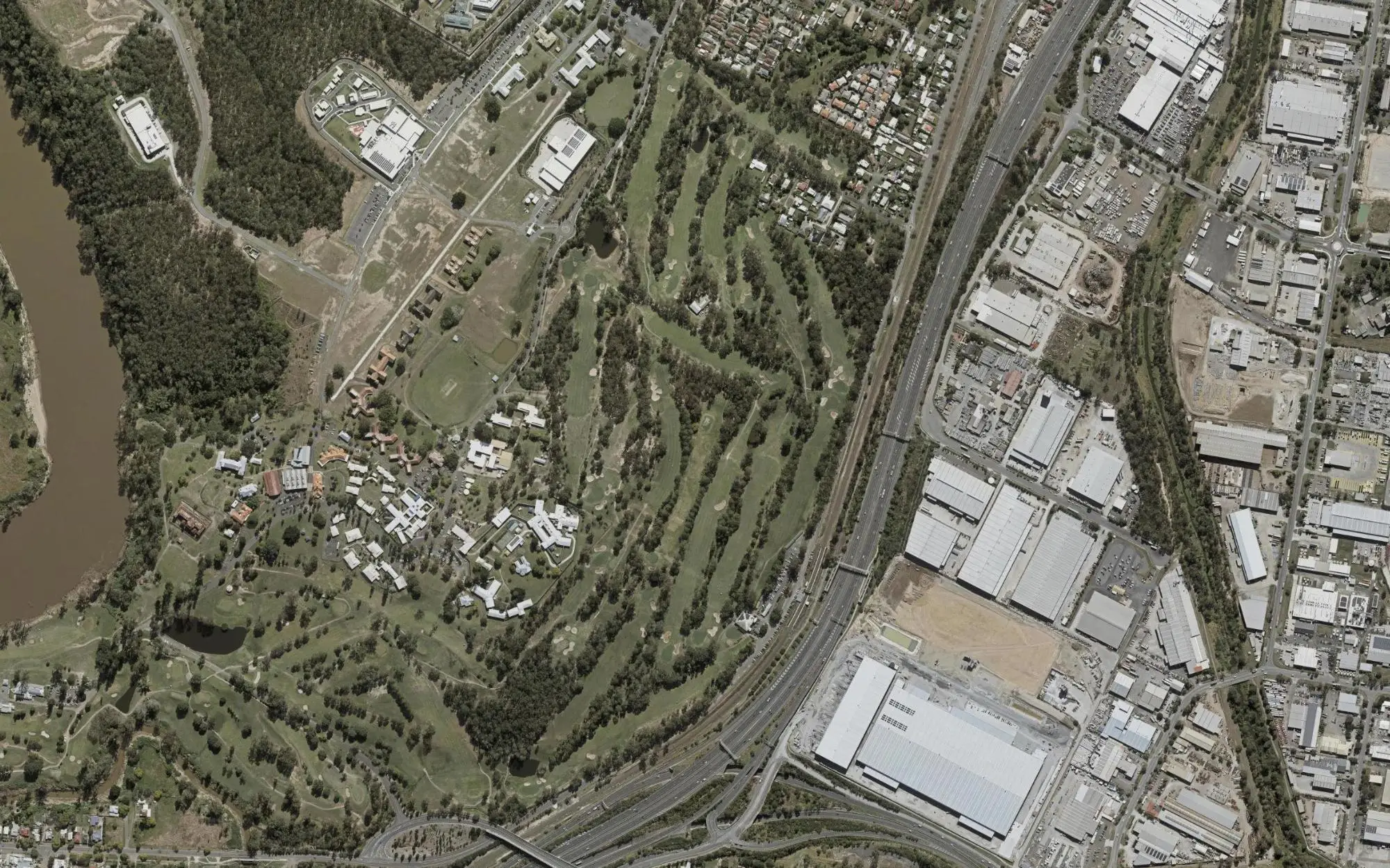Aerial photo of Gailes Golf Club with holes numbered at each tee