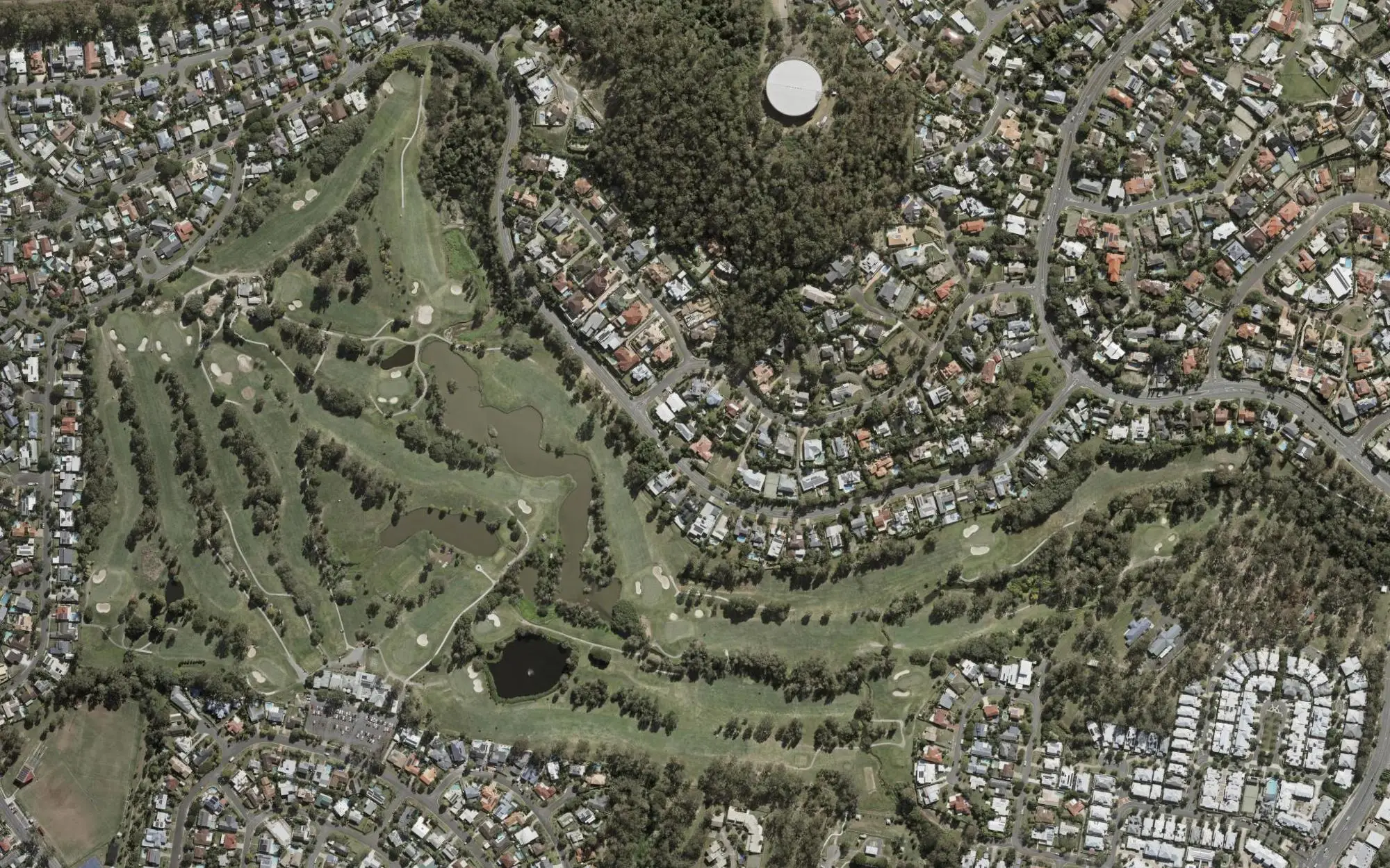 Aerial photo of McLeod Country Golf Club with holes numbered at each tee