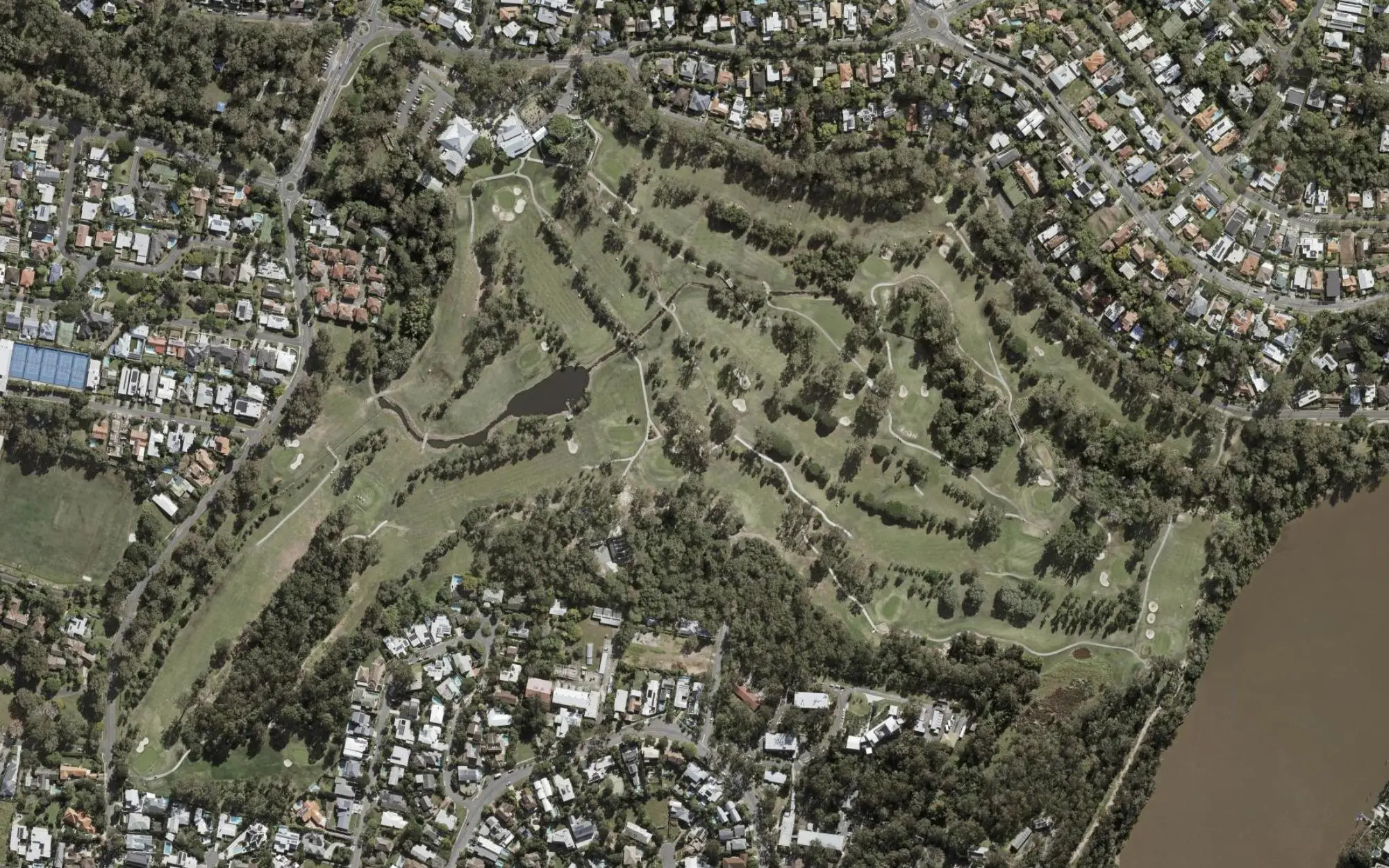 Aerial photo of St Lucia Golf Links with holes numbered at each tee